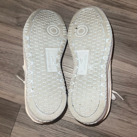 Reebok Women’s Sneakers - Picture 5 of 5